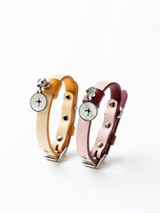 close-up-of-kamamuta-yellow-and-pink-dog-collar-on-white-background