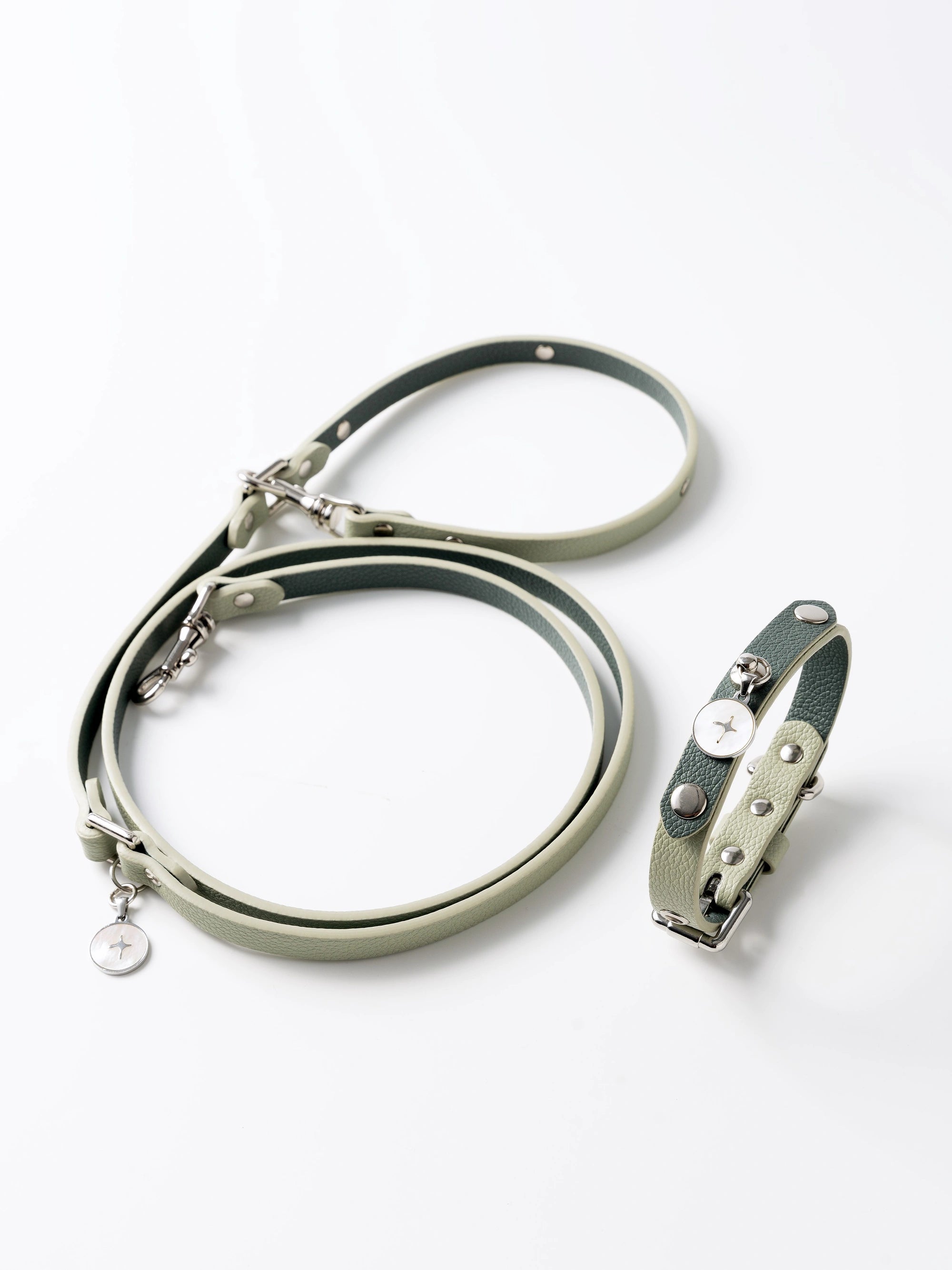 kamamuta-yunhe-green-dog-collar-and-leash-set-on-white-background kamamuta-yunhe-green-dog-collar-and-leash-set-on-white-background