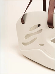 close-up-of-kamamuta-wave-pet-tote-bag-hollow-cutout-detail