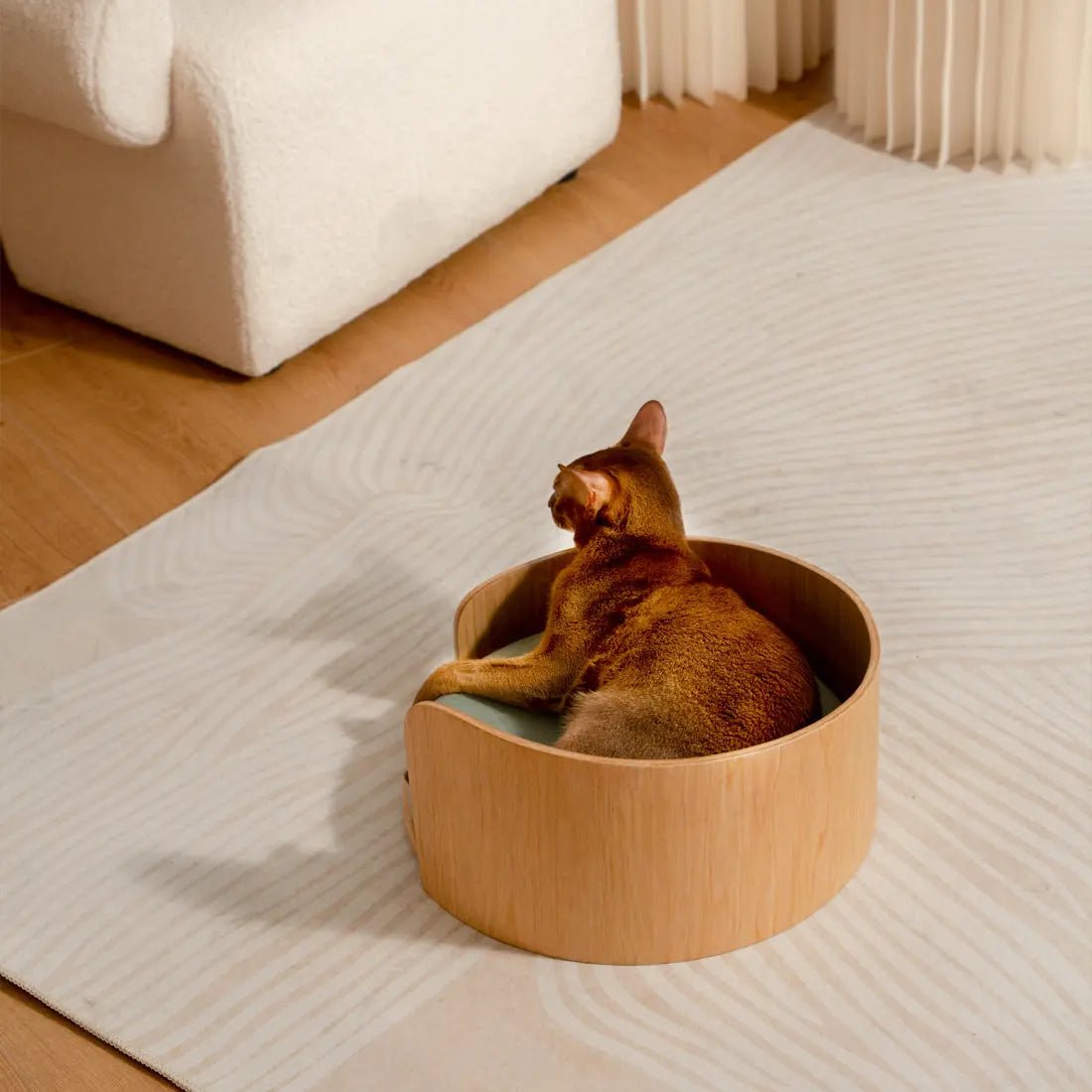 Cuddle Pet Bed Kamamuta