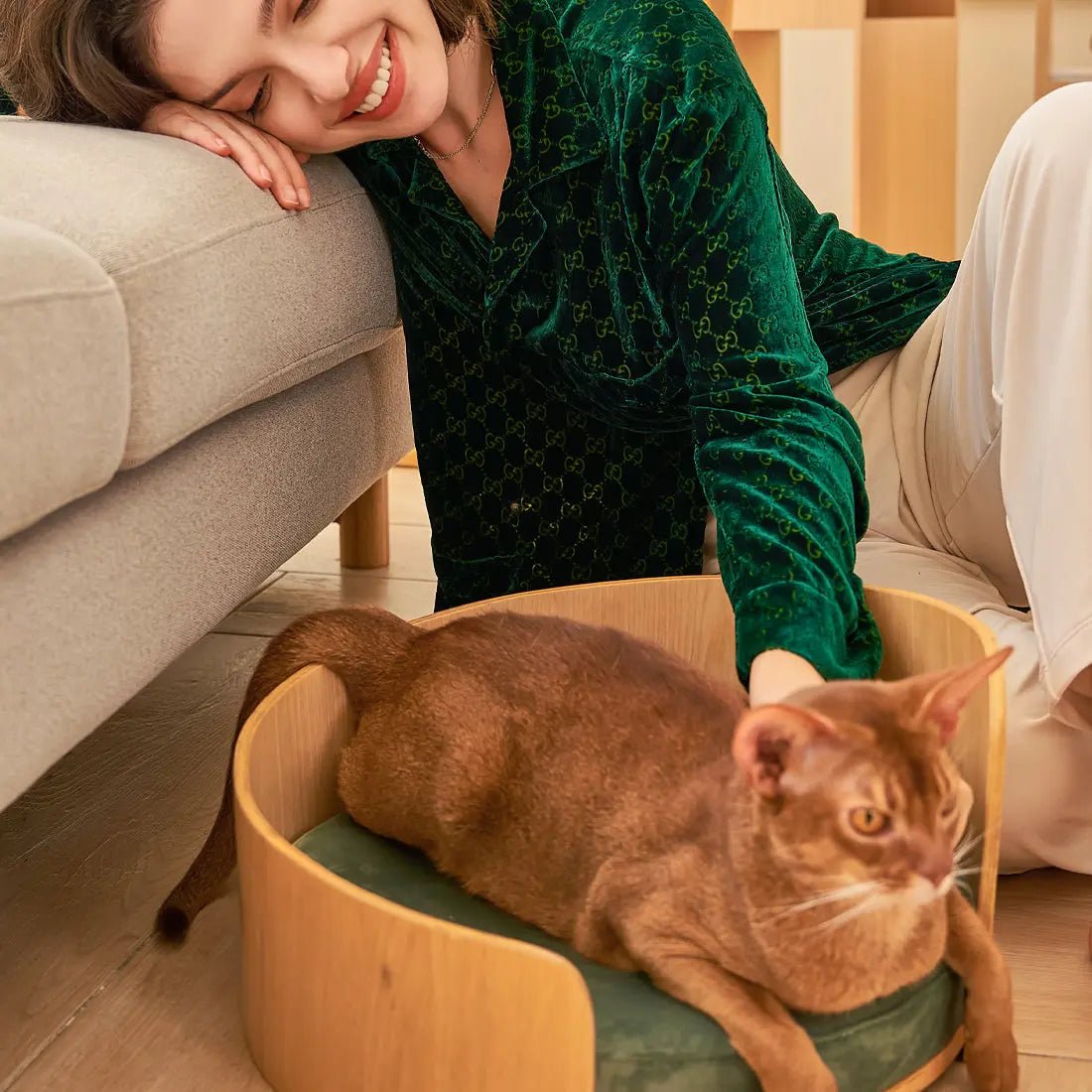 Cuddle Pet Bed Kamamuta