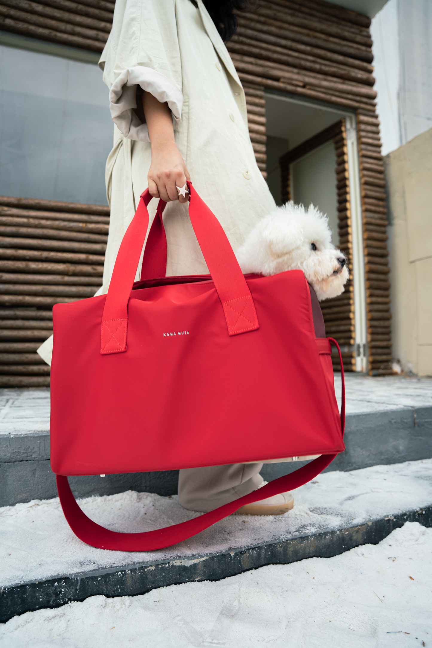 Minimalist Luxury Dog and Pet Carrier-Pet Square Bag Kamamuta